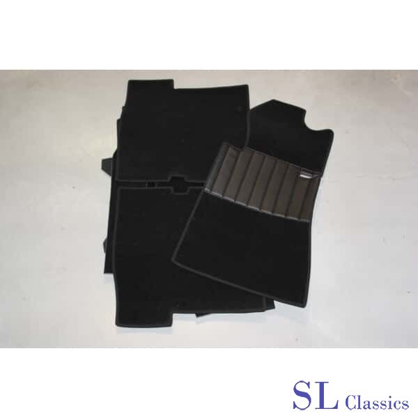 Tapijt set 18-delig Zwart Mercedes-Benz SL, W107 - R107 carpeting usado en Menorca