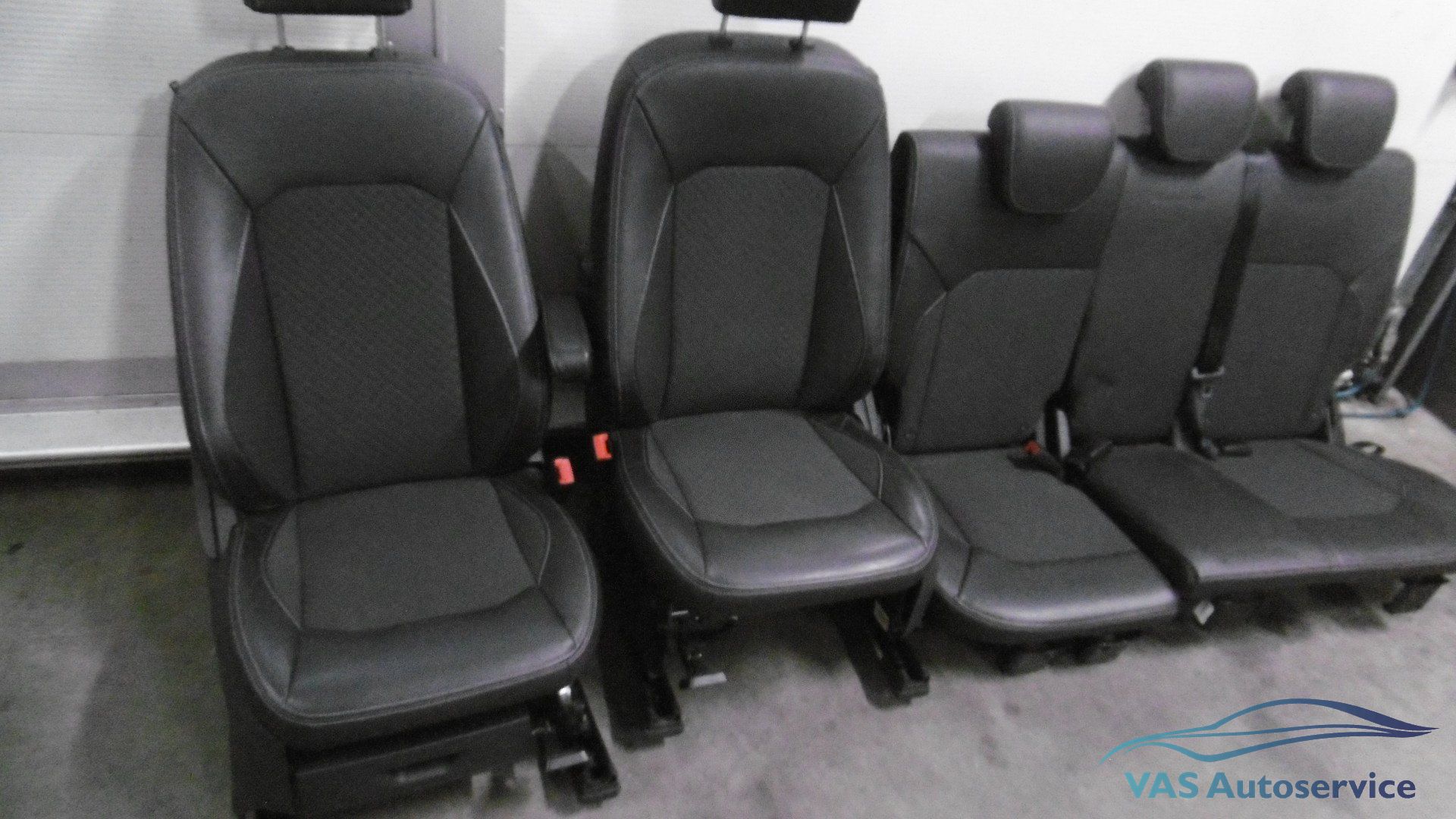 Lederen bekleding als nuevo Ford Ecosport complete interior usado en Menorca