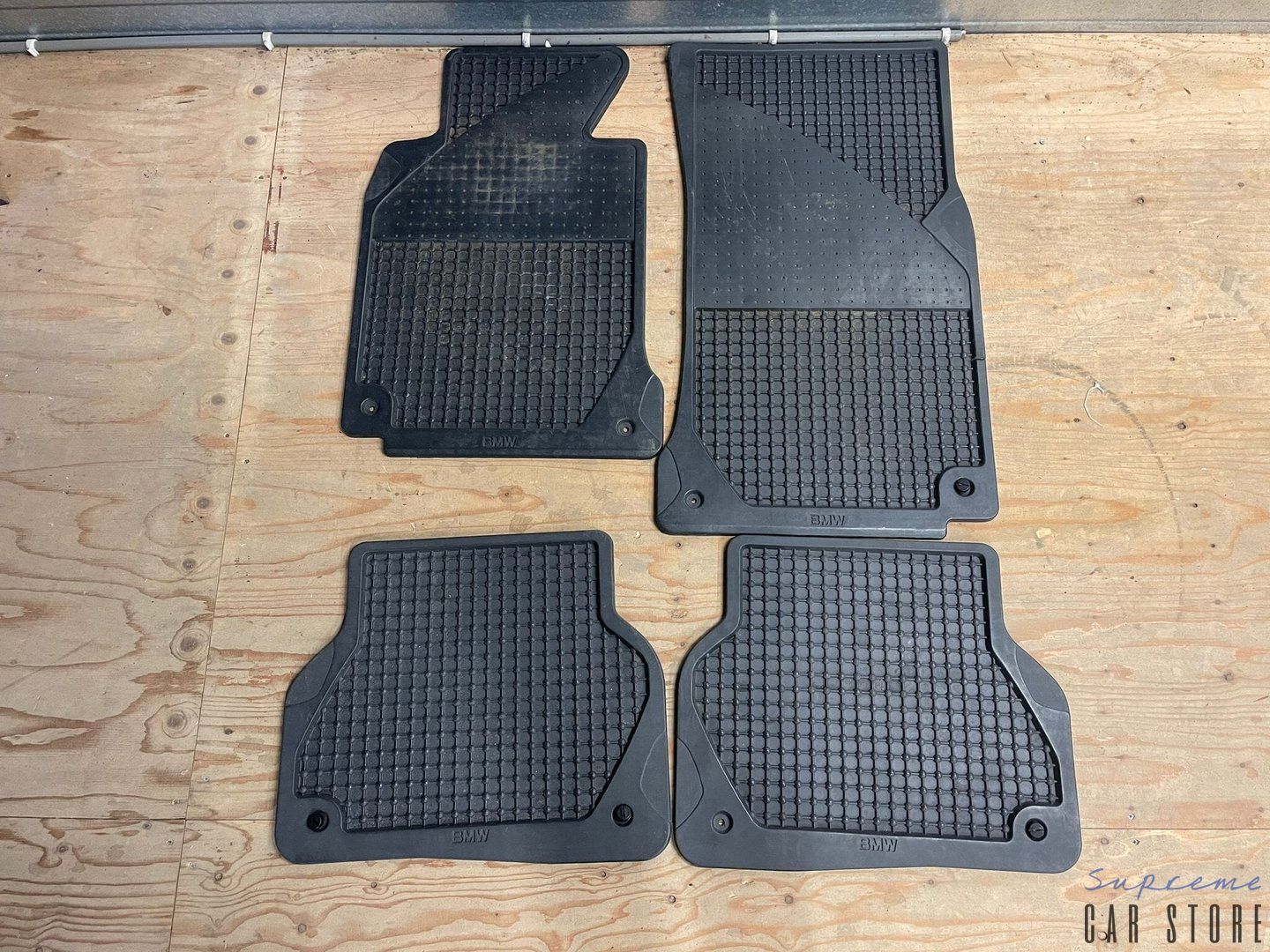BMW E39 winter mattenset originalineel BMW car mats complete usado en Menorca