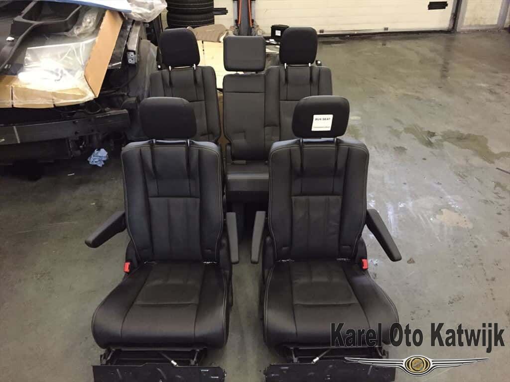 Bankenset Chrysler Grand Voy. / Lancia / Town Country chairs and bench usado en Menorca