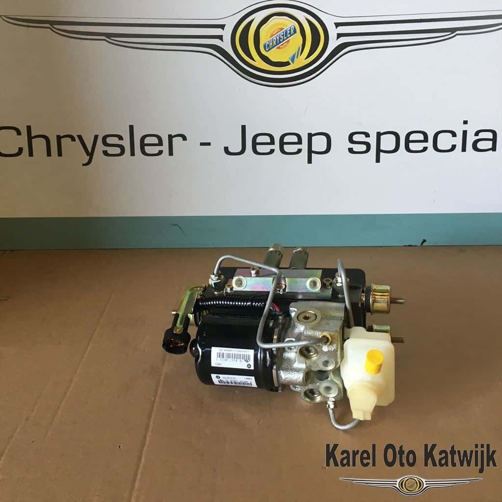 ABS module Chrysler LHS / 300 M 1998-2004 abs pump usado en Menorca
