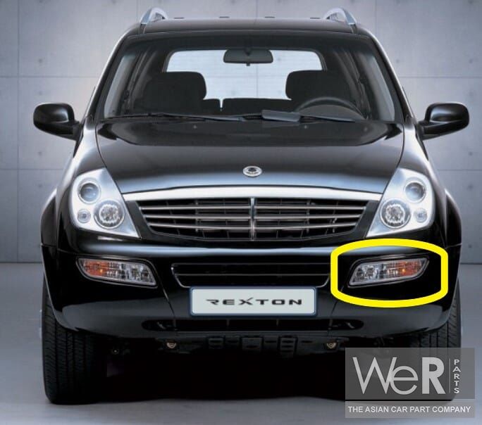 Front turnsignal lamp / fog lamp LH for SsangYong Rexton 2002-2006 8320108522, 8320108521, 8320108001, 8320108000 blinker single usado en Menorca
