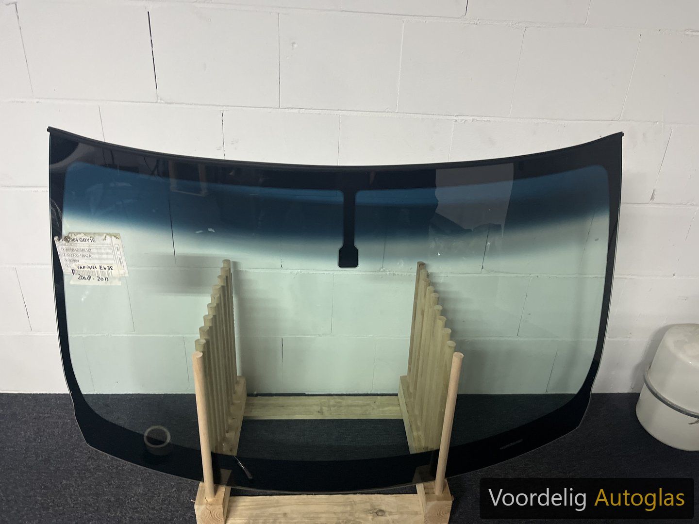 INFINITI EX (J50) 06/2008 - VOORRUIT GELAAGD GROEN - BLAUW front windscreen usado en Menorca