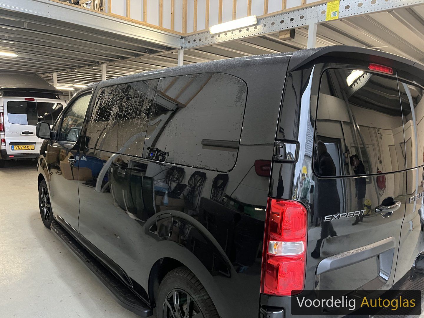 Glaslock panelen peugeot expert vanaf 2016 other windows and accessories usado en Menorca foto 3
