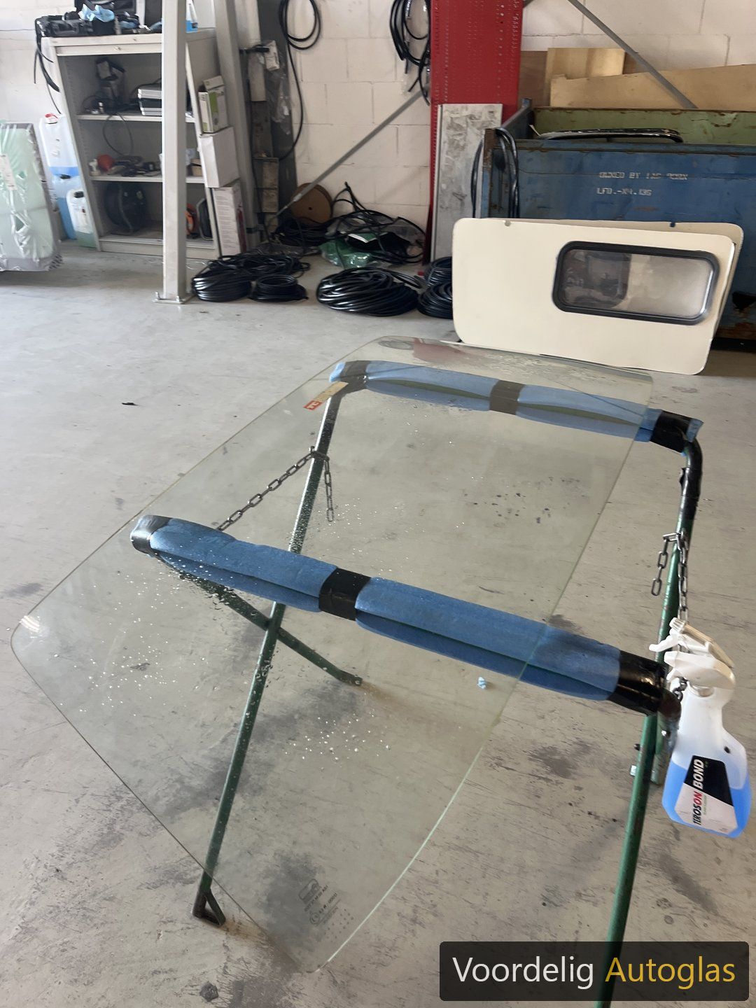 FORD ESCORT MK2 75 - 80 VOORRUIT GELAAGD GROEN front windscreen usado en Menorca