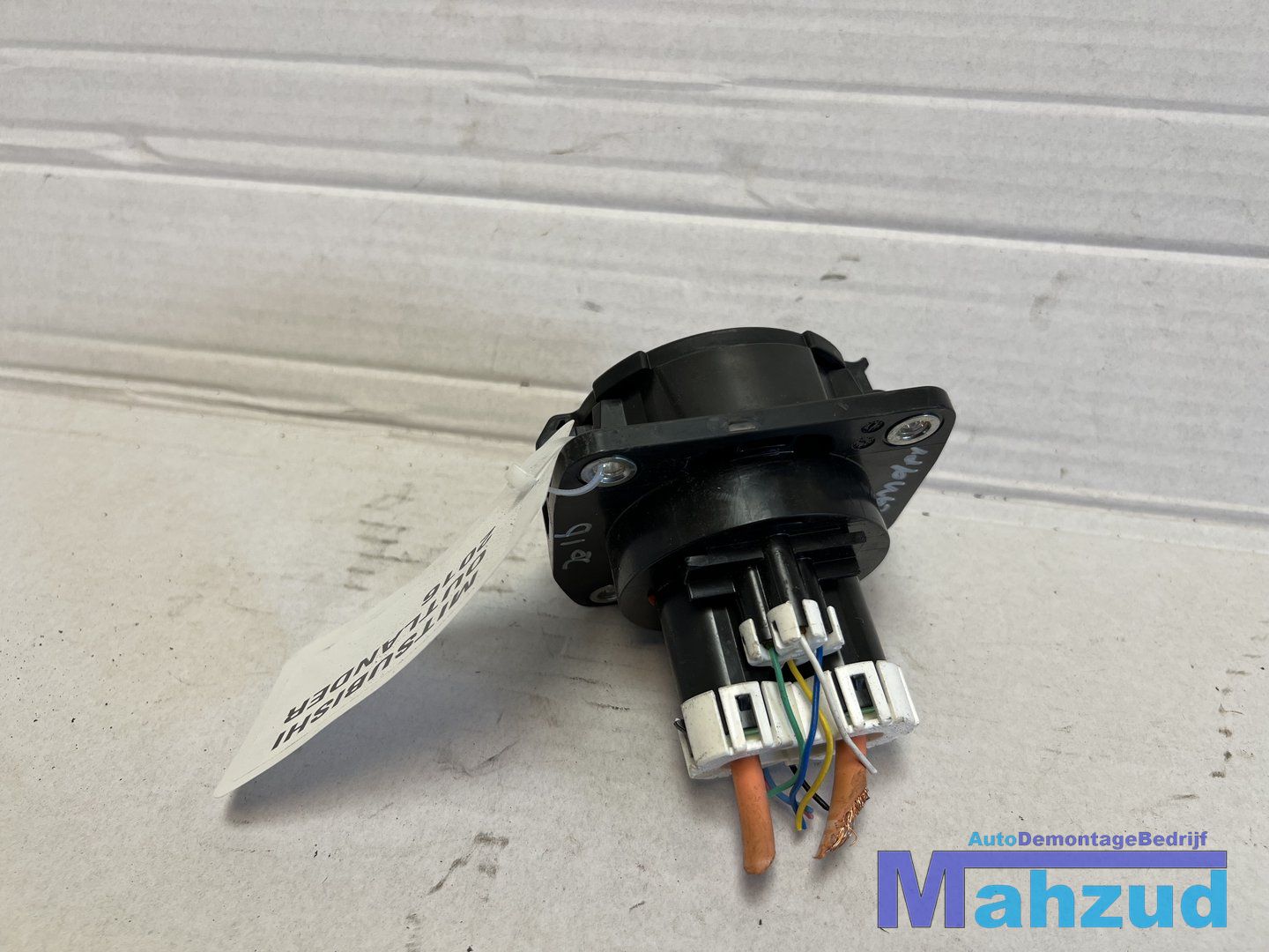 MITSUBISHI OUTLANDER PHEV oplaadpunt 2015+ 73LD1001 charging cable hybrid usado en Menorca foto 2