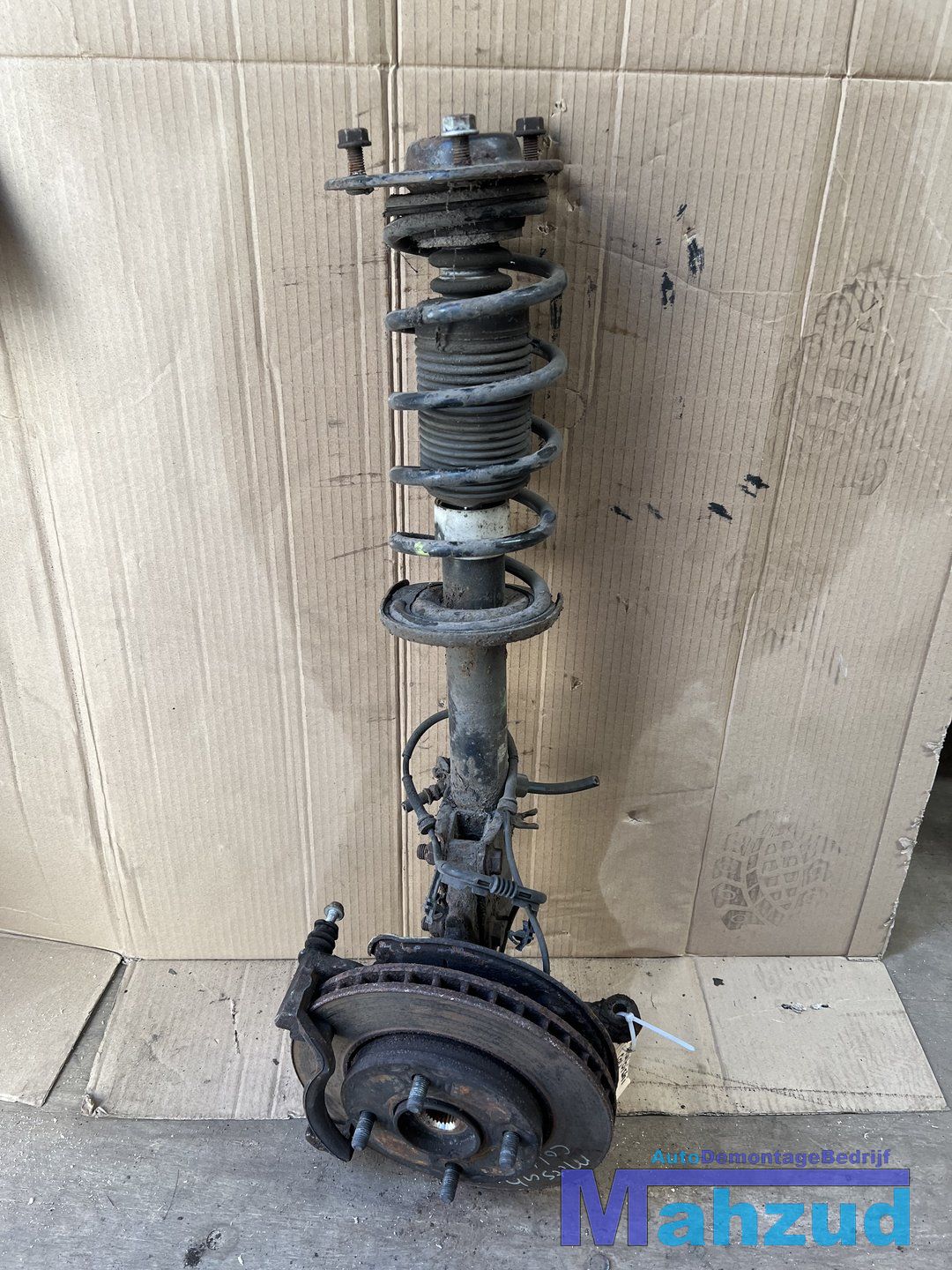MITSUBISHI COLT 6 Links voor veerpoot fuseelager 2003-2009 strut complete single usado en Menorca