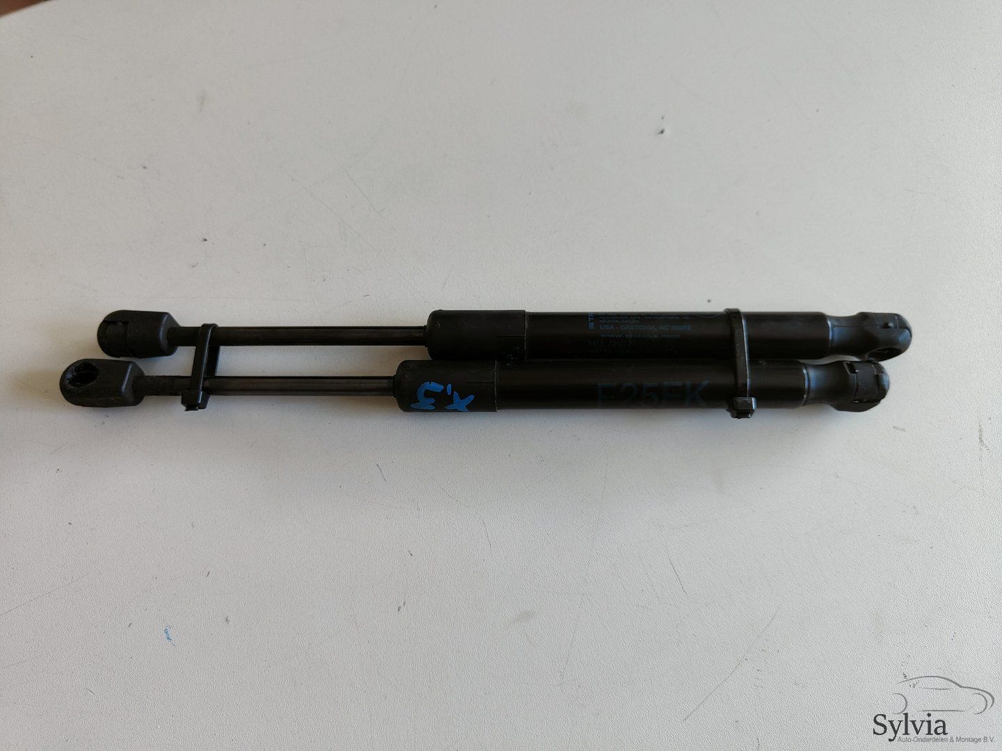 Gasdemper gasveer voor motorkap BMW X3 X4 serie F25 F26 7210727 gas pressure springs usado en Menorca