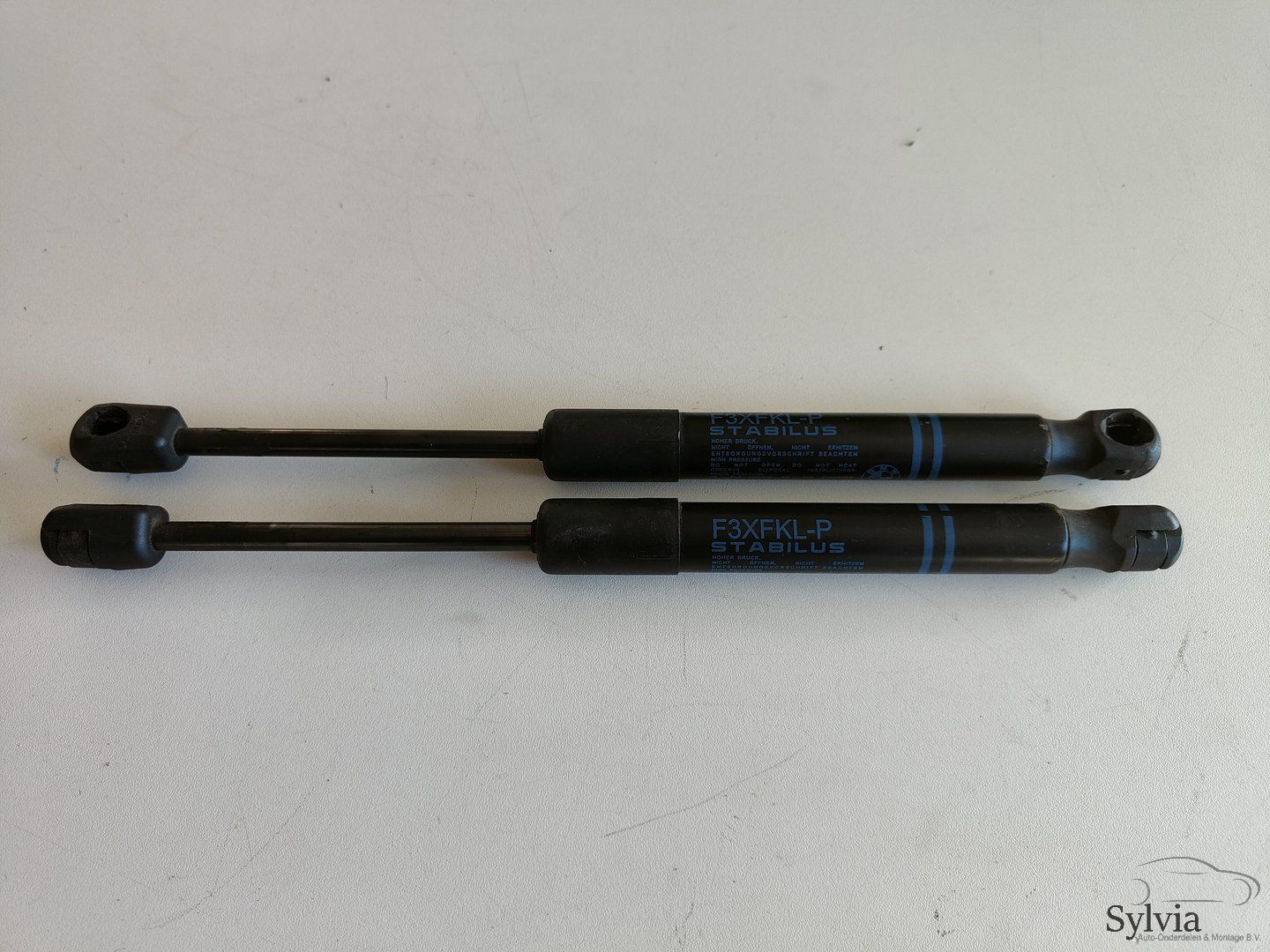 Gasdemper gasveer set voor passieve motorkap BMW 1 / 2 / 3 serie F2X F3X F4X 7255812 gas pressure springs usado en Menorca
