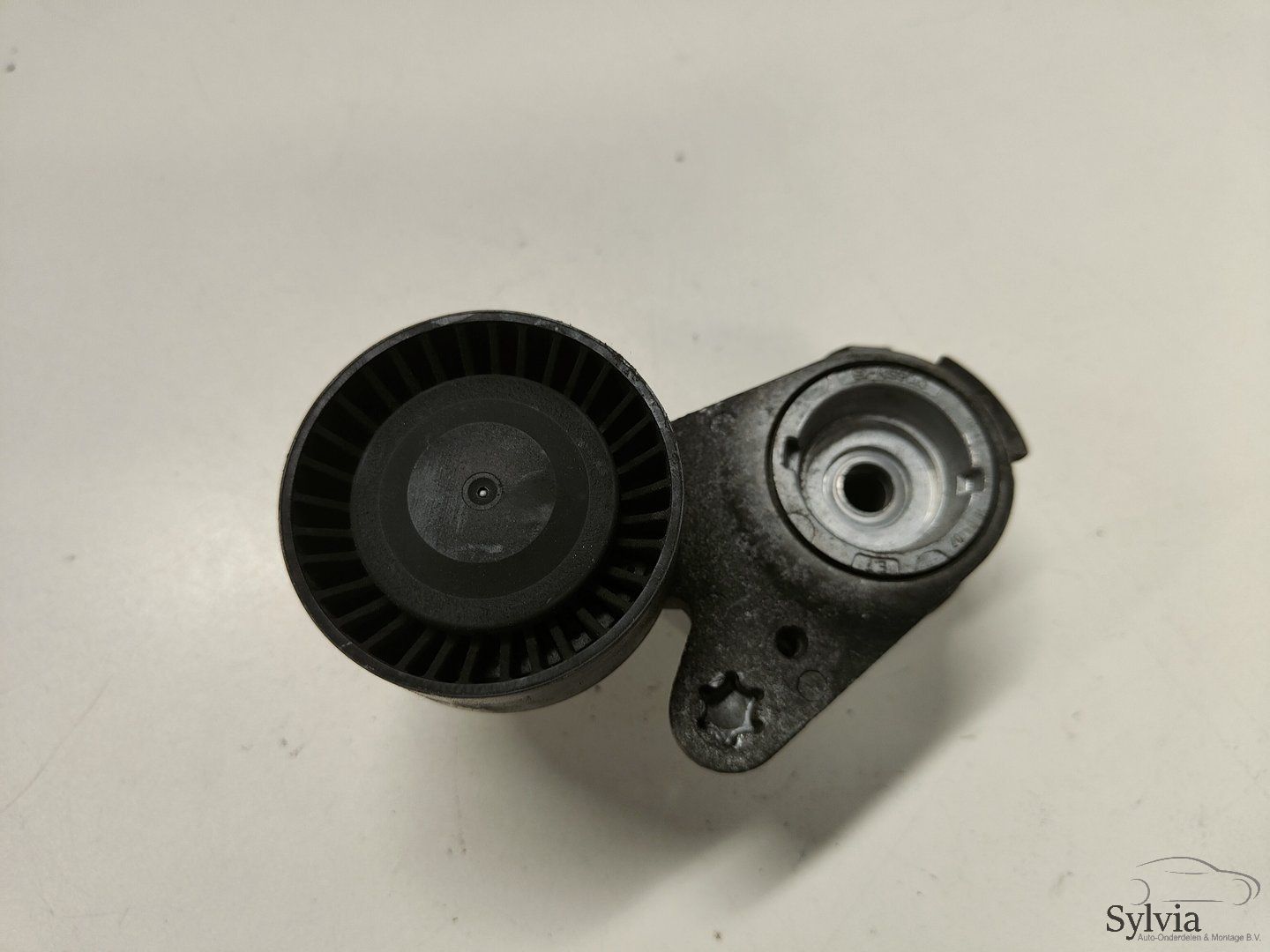Spanrol multiriem BMW 1 / 3 / 5 E8x E9x E6x N54 7563927 tensioner tension pulley timing belt usado en Menorca