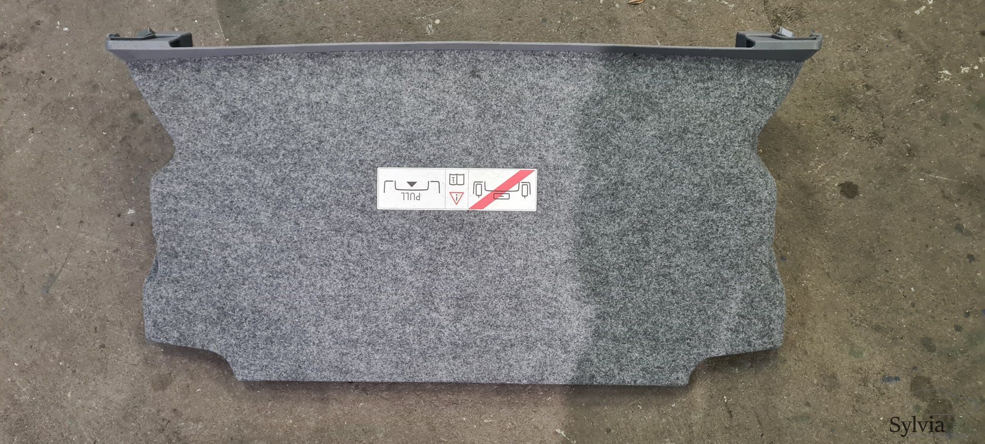 Afdekking kofferruimte BMW 3 serie E93 + LCi Cabrio 51477124294 7124294 upholstery boot usado en Menorca