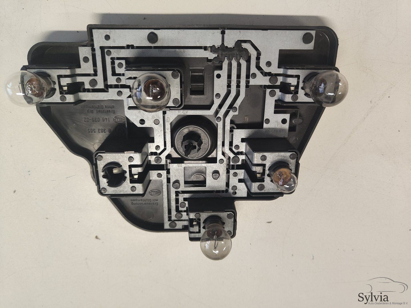 Lamp fitting links achter BMW 5 serie E39 Sedan model voor -9/2000 8363565 fitting usado en Menorca