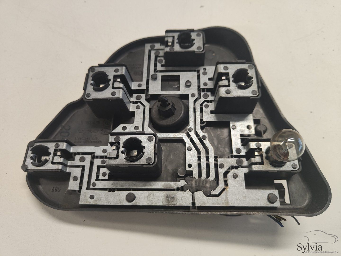 Lamp fitting rechts achter BMW 5 serie E39 Sedan model voor -9/2000 8363565 fitting usado en Menorca