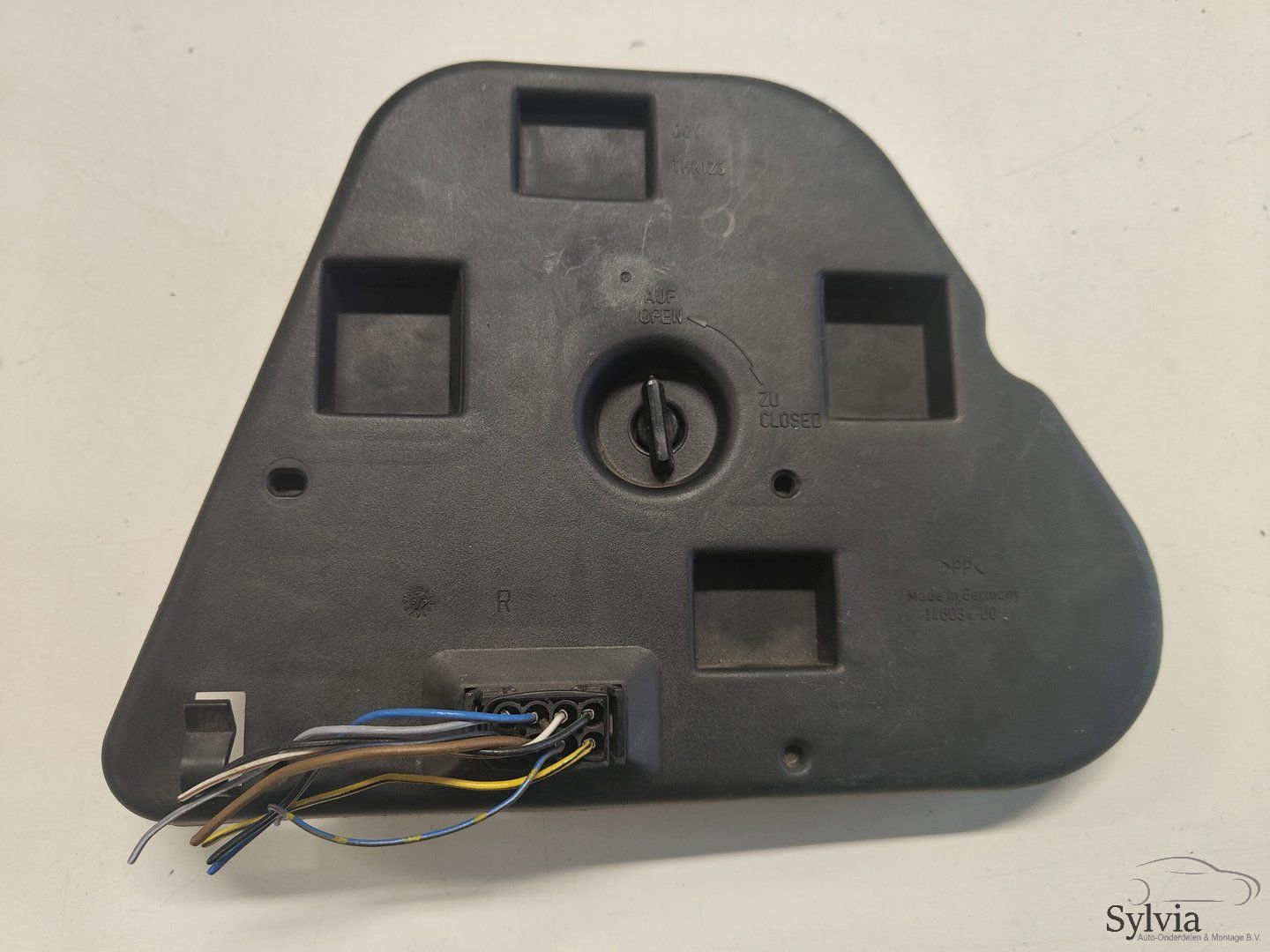 Lamp fitting rechts achter BMW 5 serie E39 Sedan model voor -9/2000 8363565 fitting usado en Menorca foto 2