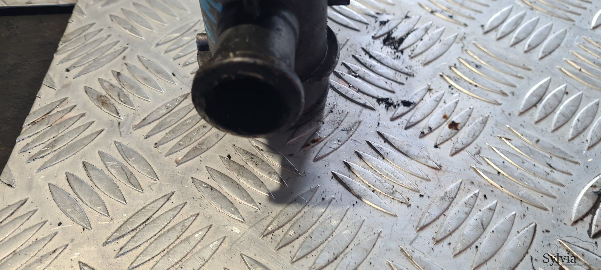 EGR klep Ventiel BMW 3 / 5 / 7 serie E46 E39 E38 E65 X5 E53 M47 M57 7785789 egr valve usado en Menorca foto 5