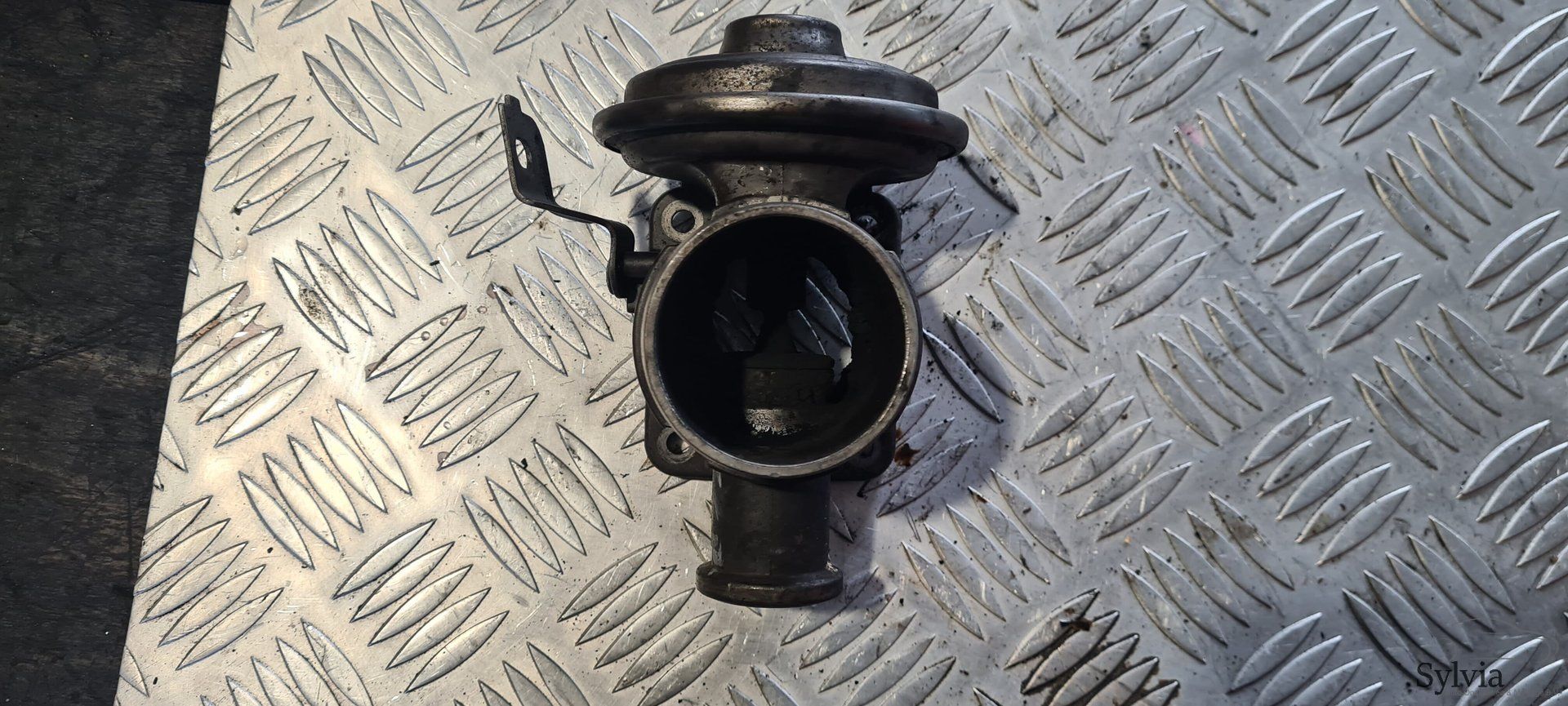 EGR klep Ventiel BMW 3 / 5 / 7 serie E46 E39 E38 E65 X5 E53 M47 M57 7804378 egr valve usado en Menorca foto 2