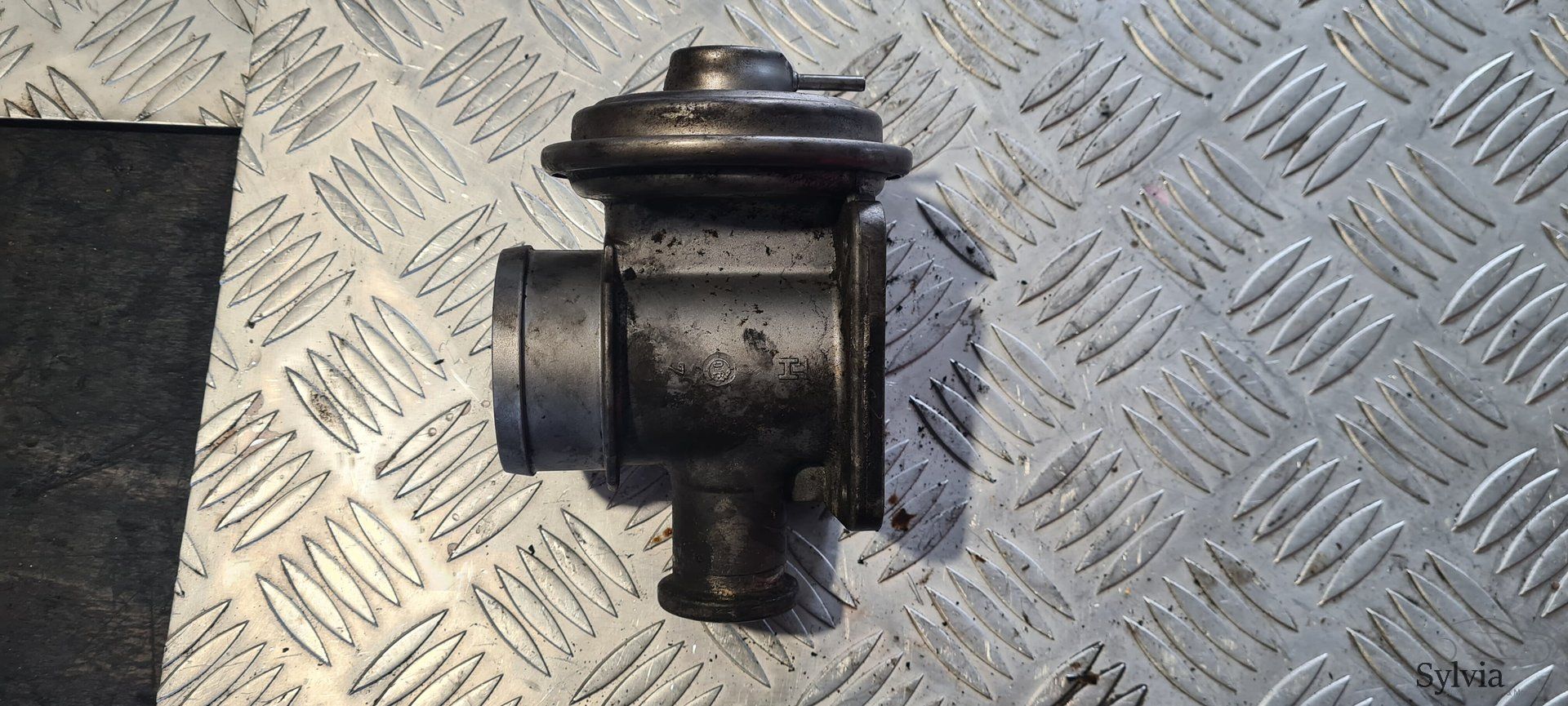EGR klep Ventiel BMW 3 / 5 / 7 serie E46 E39 E38 E65 X5 E53 M47 M57 7804378 egr valve usado en Menorca