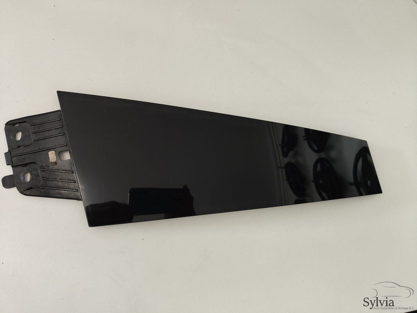Paneel hoogglans zwart links voor de B stijl buitenzijde 7196351 pillar trim usado en Menorca