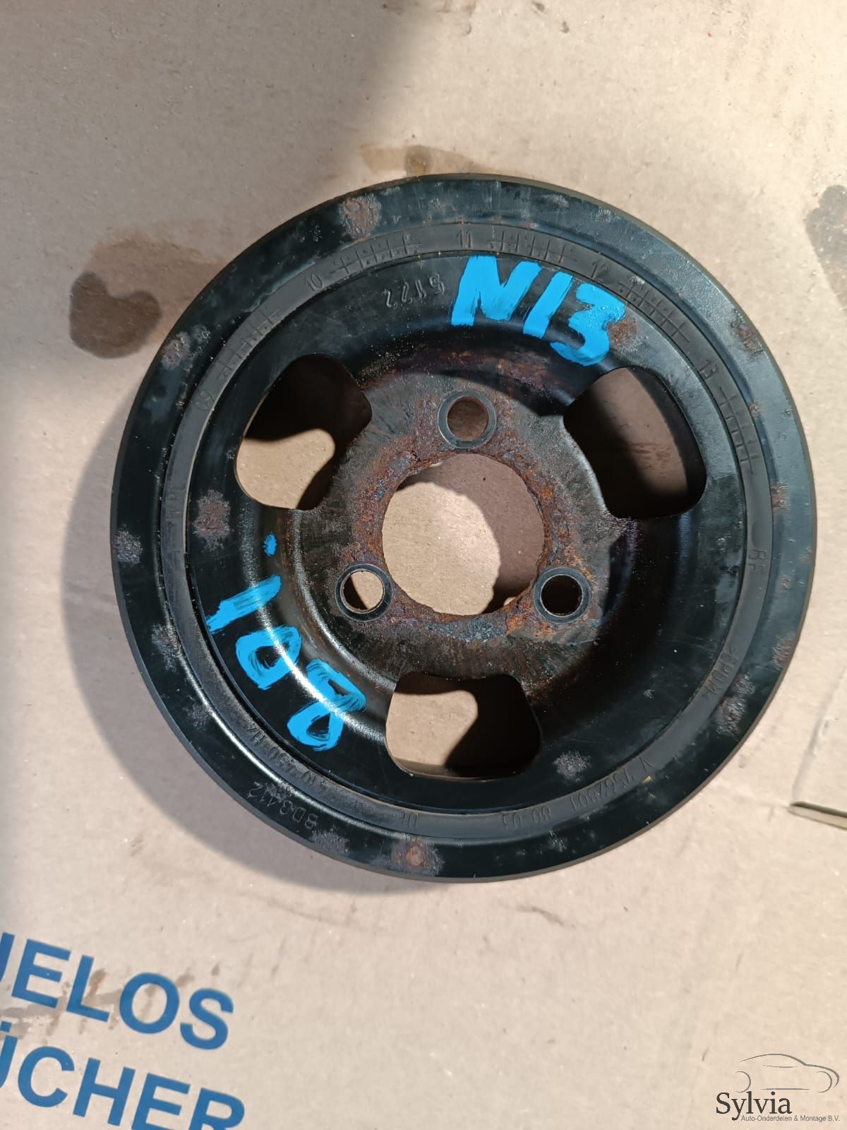 Krukaspoelie vibratie demper BMW 1 / 3 serie F20 F21 F30 F31 N13 11237562801 7562801 11237638551 crankshaft pulley usado en Menorca foto 6