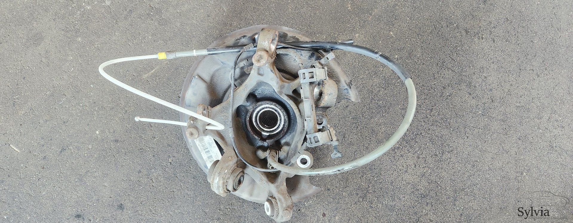 Fusee linksachter BMW 1 / 2 / 4 F20 F21 F22 F23 F33 F36 33326792515 6792515 fusee and accessories usado en Menorca foto 3
