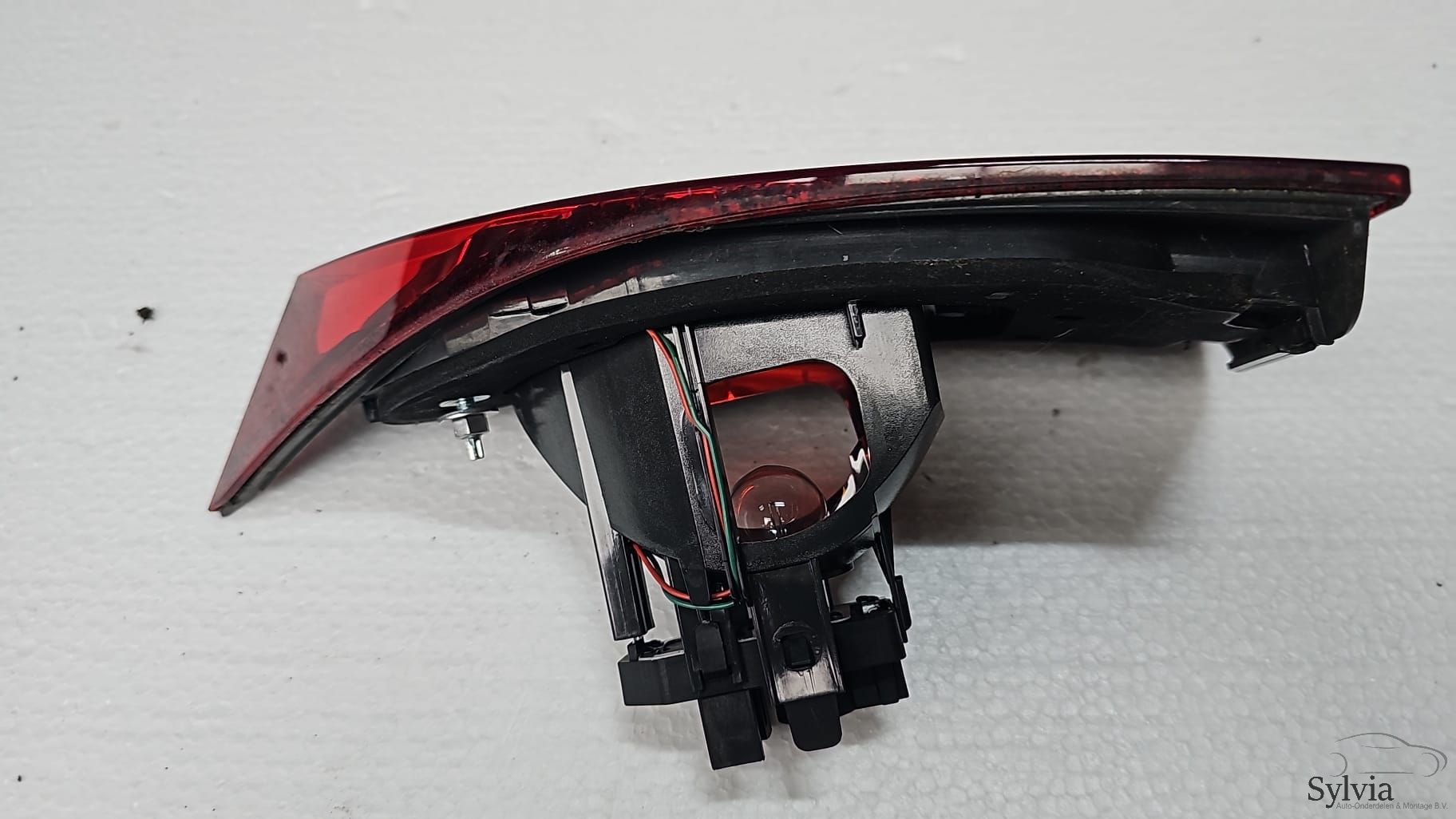 Achterlicht Led op klep rechts binnenzijde BMW X1 E84 63212990114 2990114 tail light housing single usado en Menorca foto 2