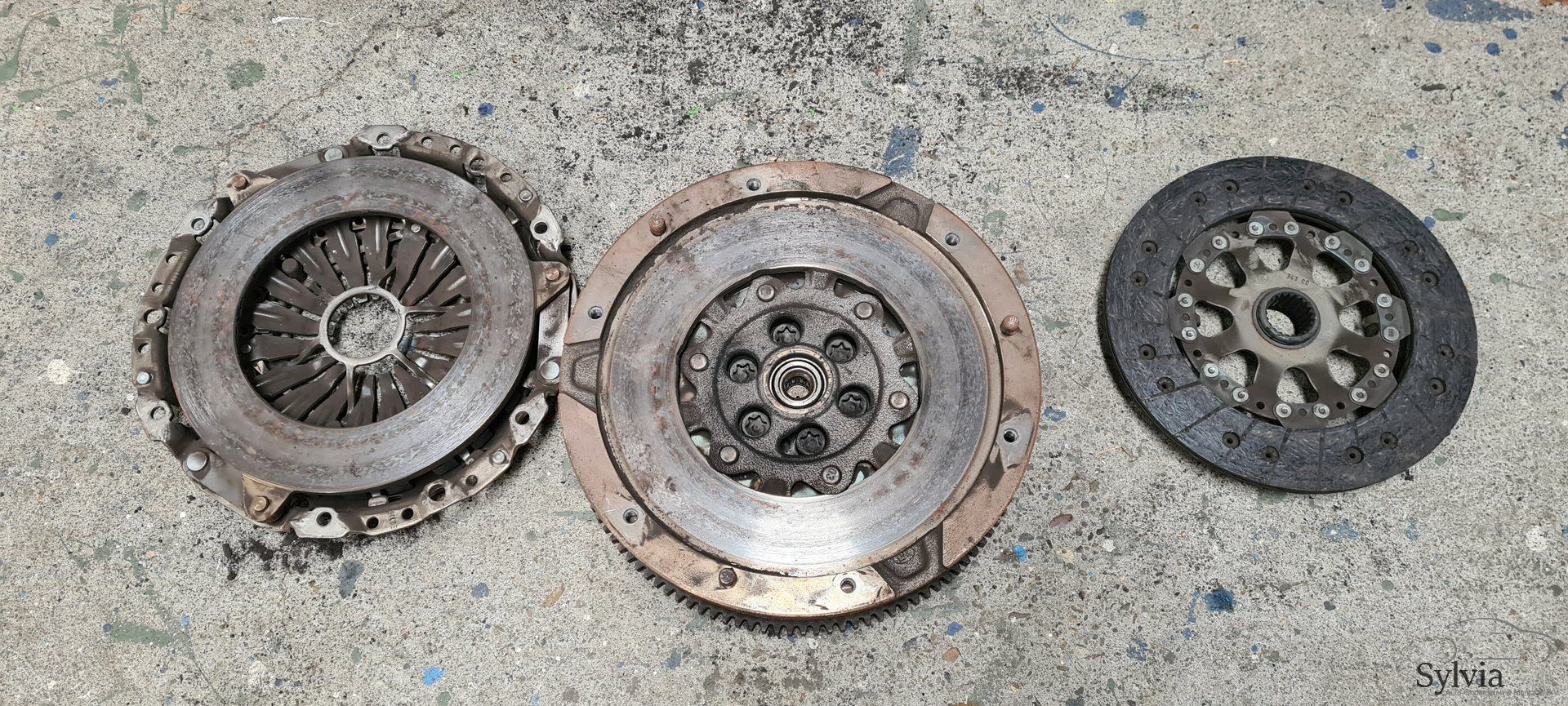 Koppeling set Dubbelmassa BMW 3 5 Serie E90 E60 N53 flywheel usado en Menorca foto 17
