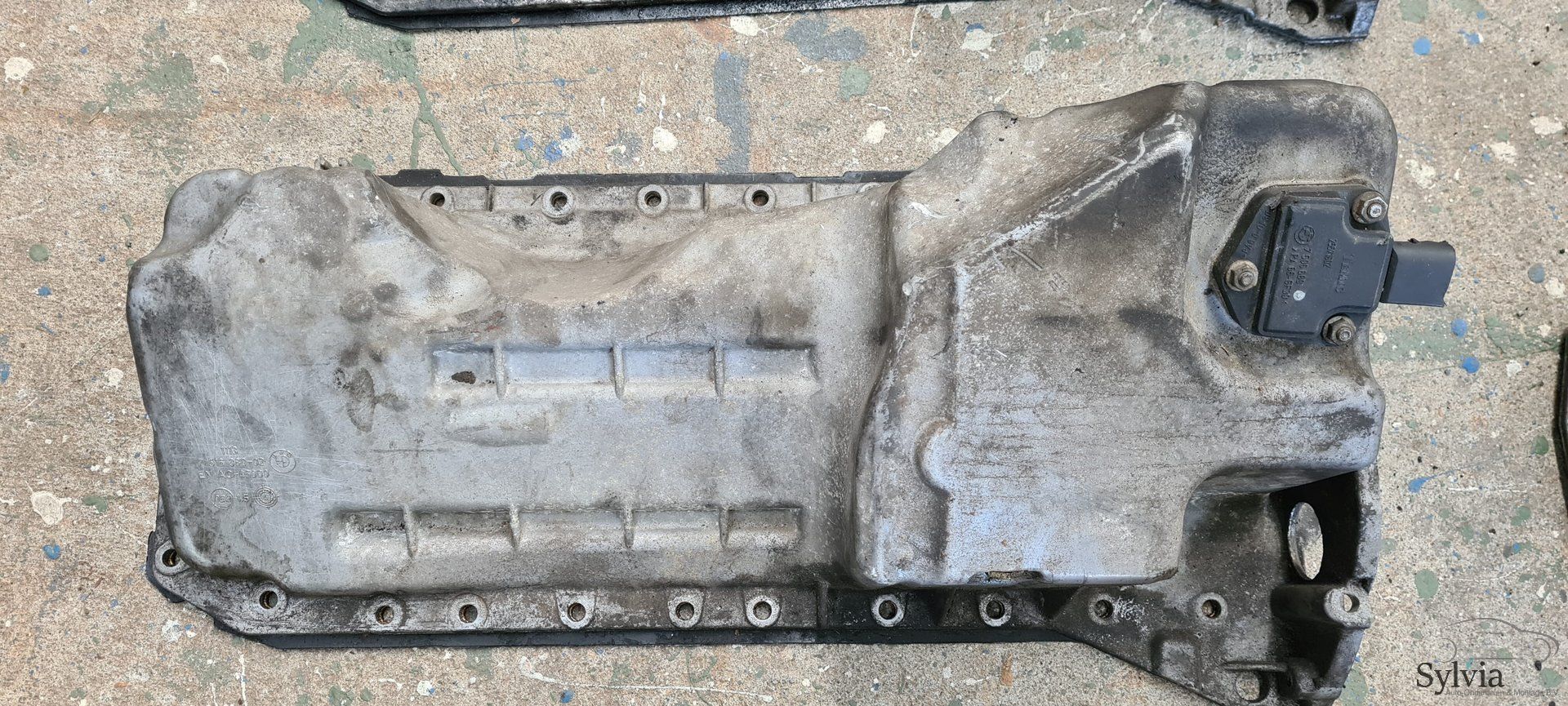 Oliepan carterpan N52 N53 BMW 1 / 3 / 5 / 6 / 7 / Z4 serie E6x E8x E9x 11137552414 7552414 sump usado en Menorca