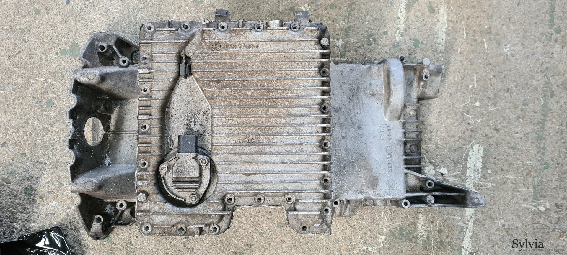 Oliepan carterpan BMW M62 E53 X5 4.4i 4.6is 7500340 sump usado en Menorca