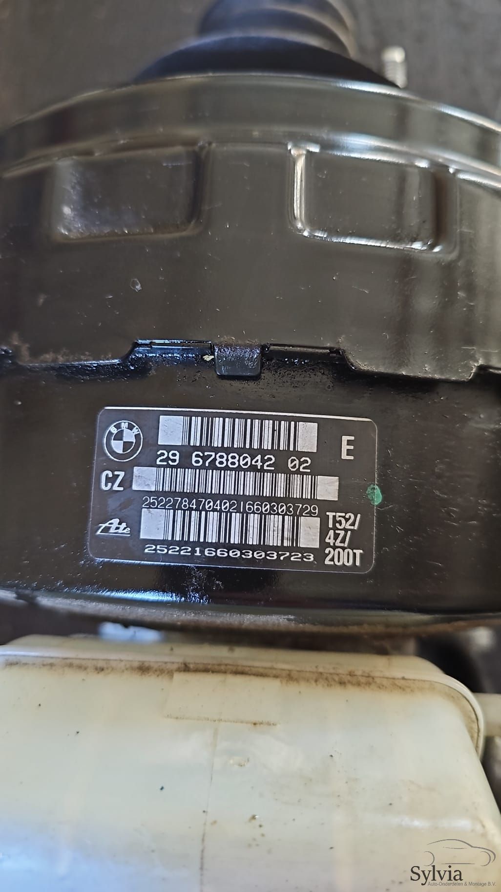Rembekrachtiger BMW 3-Serie E90 E91 E92 E93 320d N47 N47N 6788038 brake booster usado en Menorca foto 9