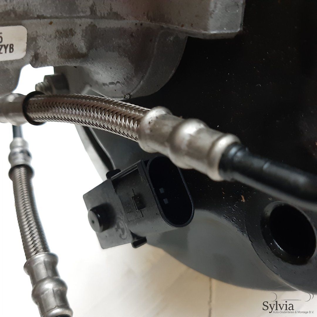 Rembekrachtiger BMW 3-Serie E90 E91 E92 E93 320d N47 N47N 6788038 brake booster usado en Menorca foto 4