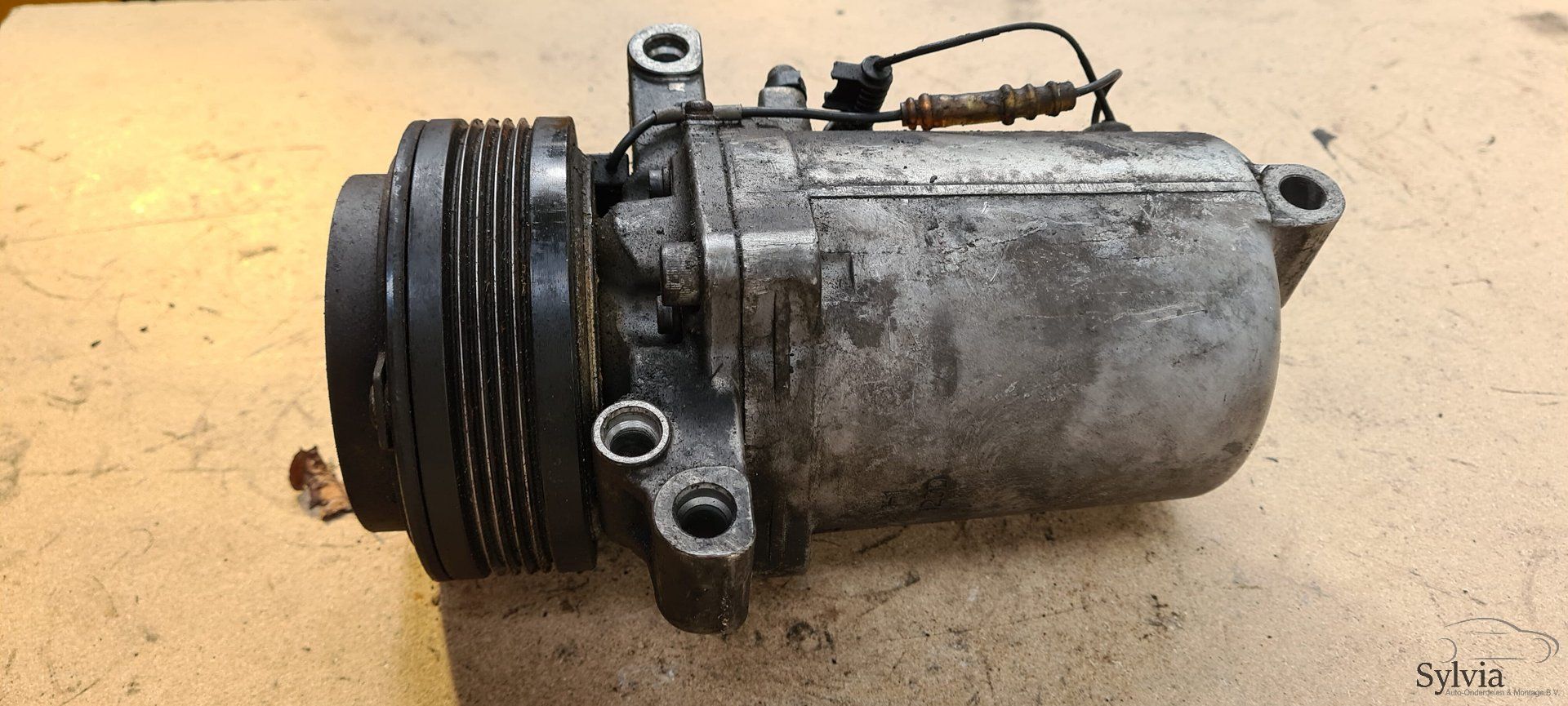 Aircopomp airco compressor BMW 3 / 5 serie E46 E39 M43 M47 8386650 air conditioning pump air conditioning compressor usado en Menorca