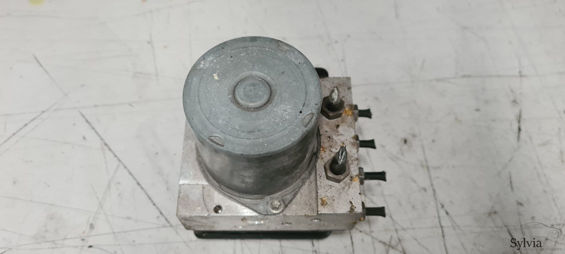 ABS POMP BMW X3 E83 3414641 / 3414642 abs pump usado en Menorca foto 2