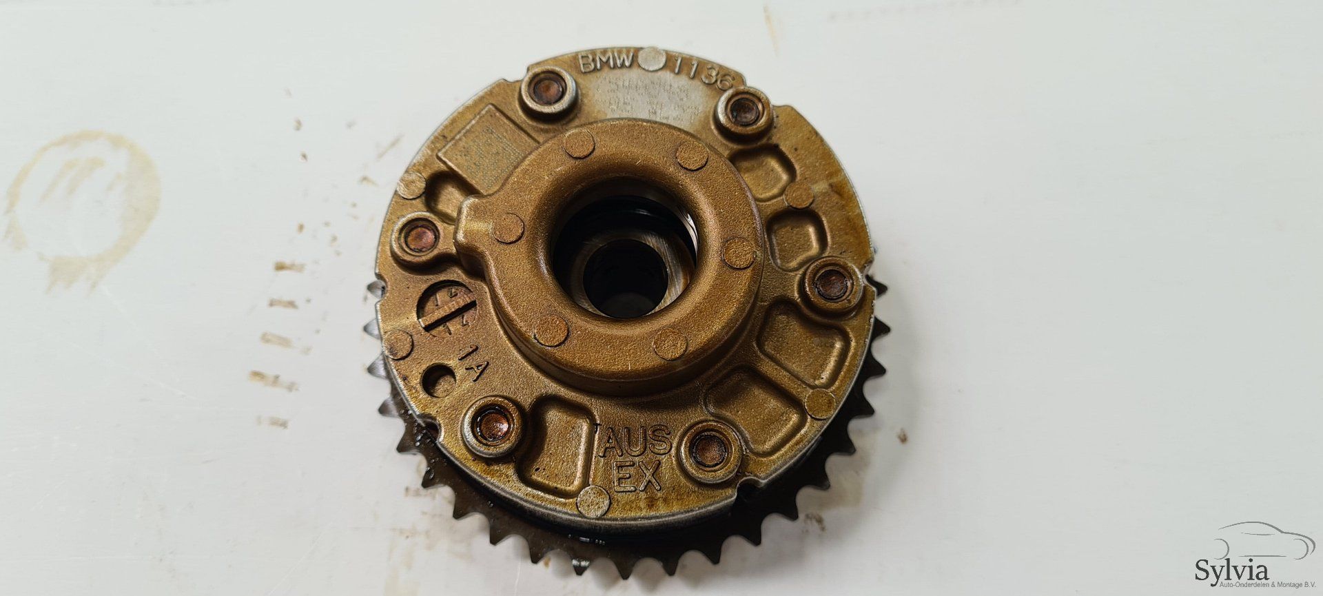 Nokkenas Tandwiel afstelunit escape BMW met motorcode N43 N53 7540348 camshaft and accessories usado en Menorca