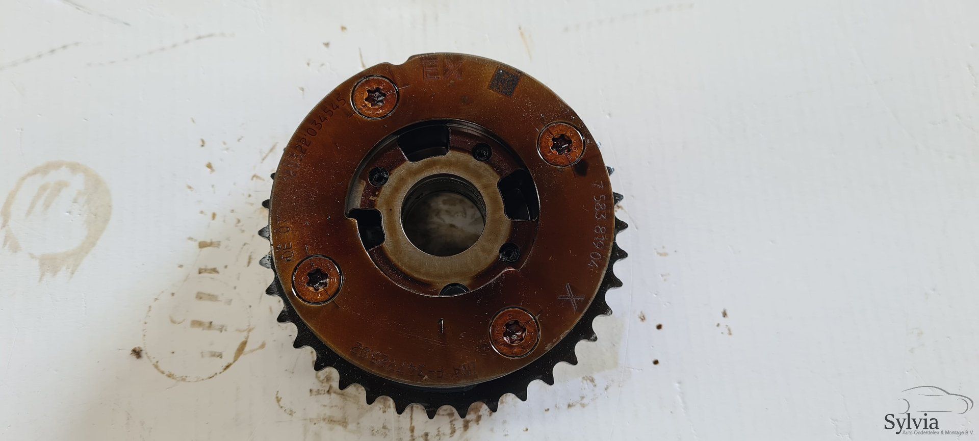 Nokkenas Tandwiel afstelunit escape BMW met motorcode N20 7583819 camshaft and accessories usado en Menorca