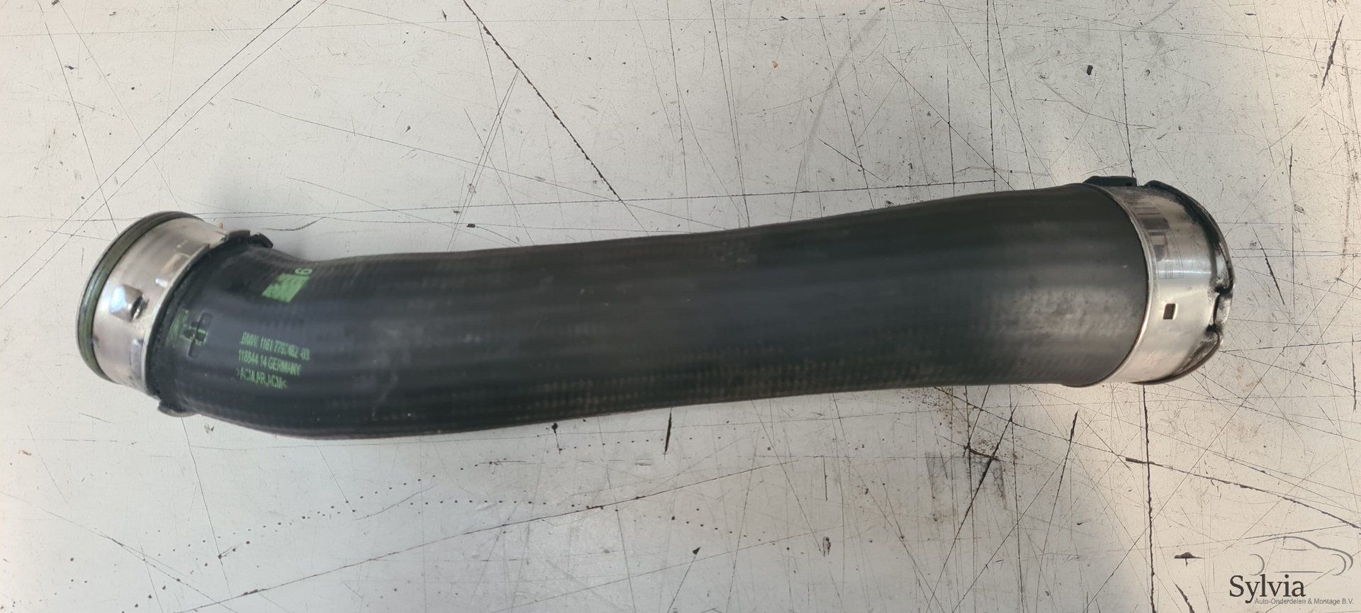 Intercooler turbo slang BMW 1 / 3 serie E8x E9x X1 E84 N47 7797482 intercooler hose usado en Menorca