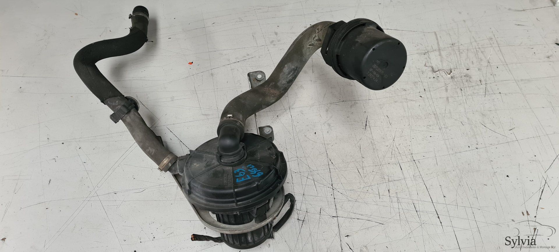 Luchtpomp escapegas BMW 6 serie E63 728129 7527600 exhaust gas air pump usado en Menorca