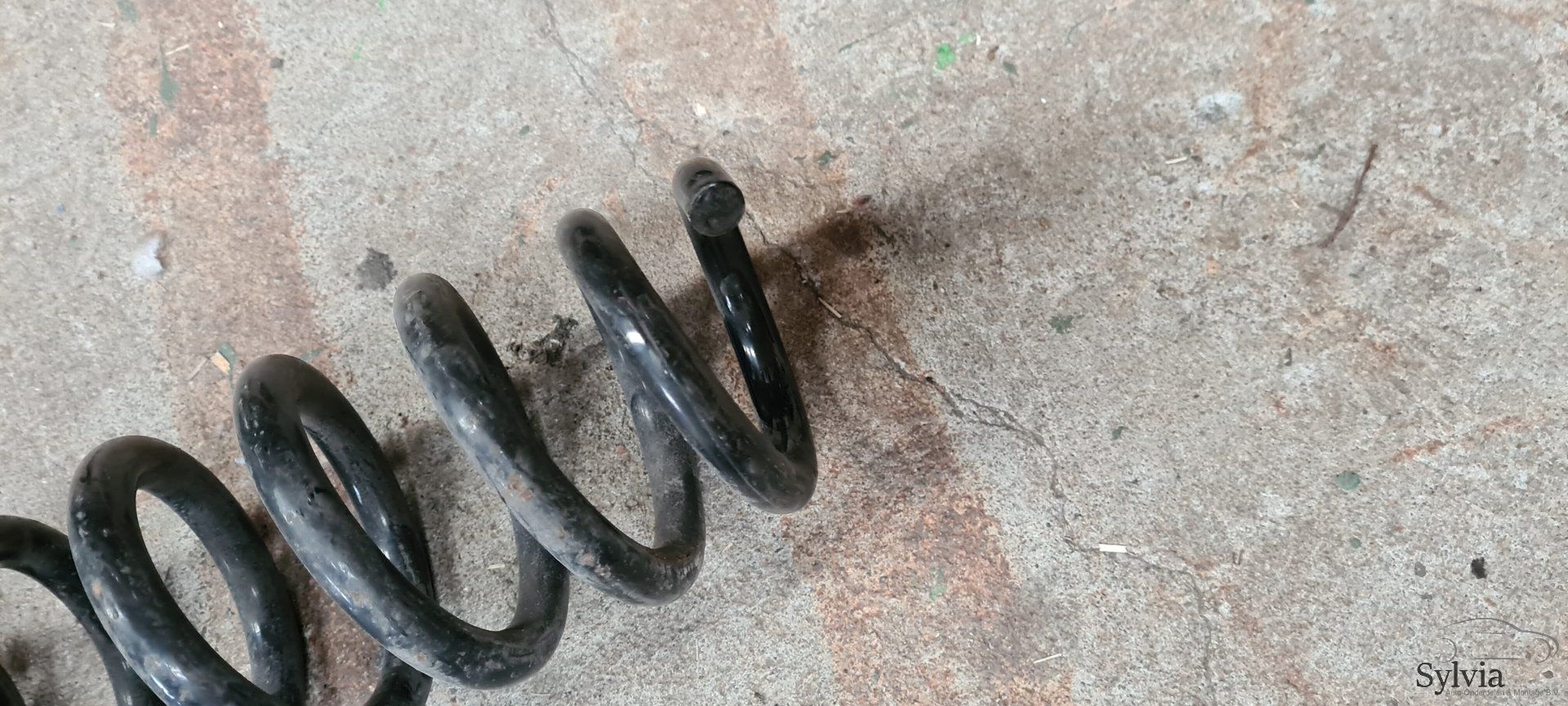 Diverse Achterveren Spiraal BMW 1 / 3 serie E81 E87 E90 E91 E92 spiral spring usado en Menorca foto 4