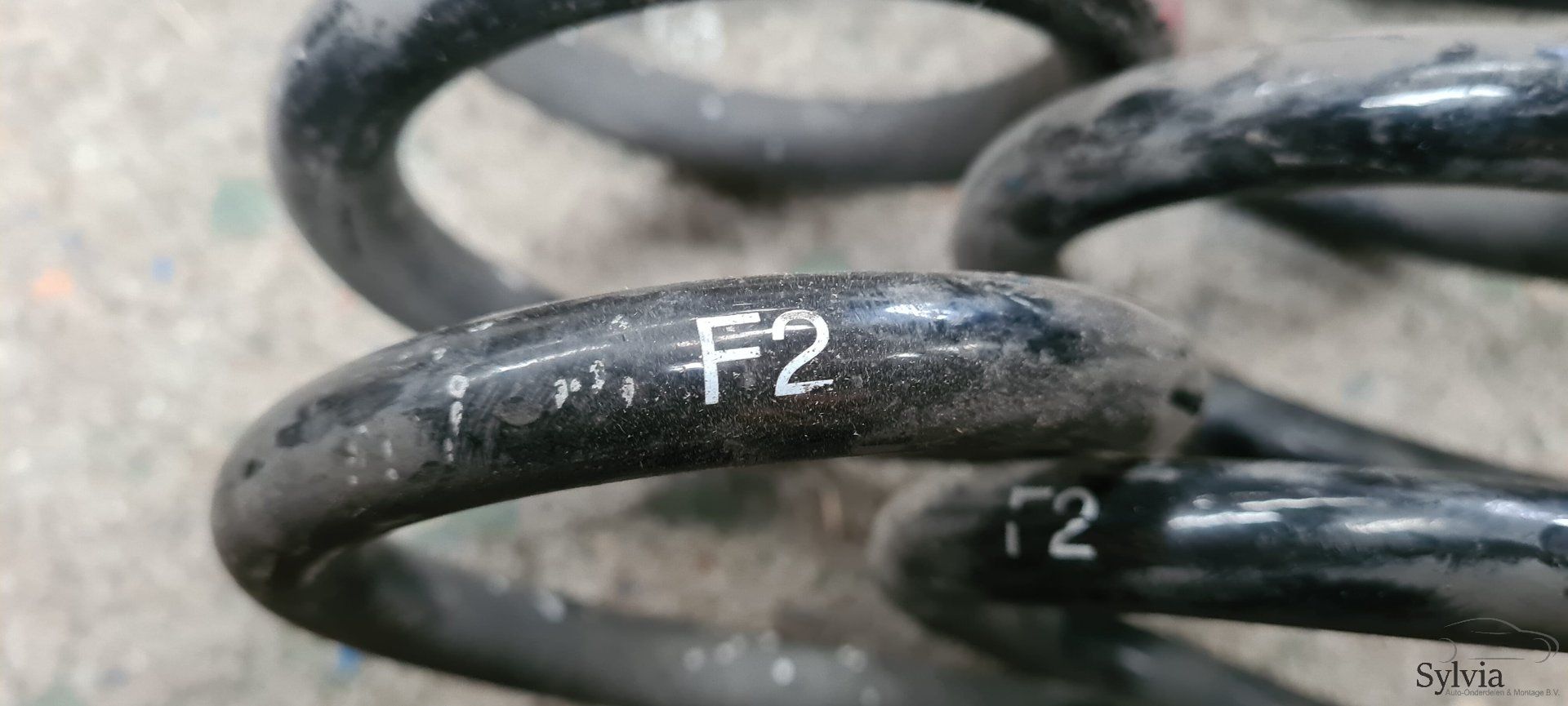 Diverse Achterveren Spiraal BMW 1 / 3 serie E81 E87 E90 E91 E92 spiral spring usado en Menorca foto 14