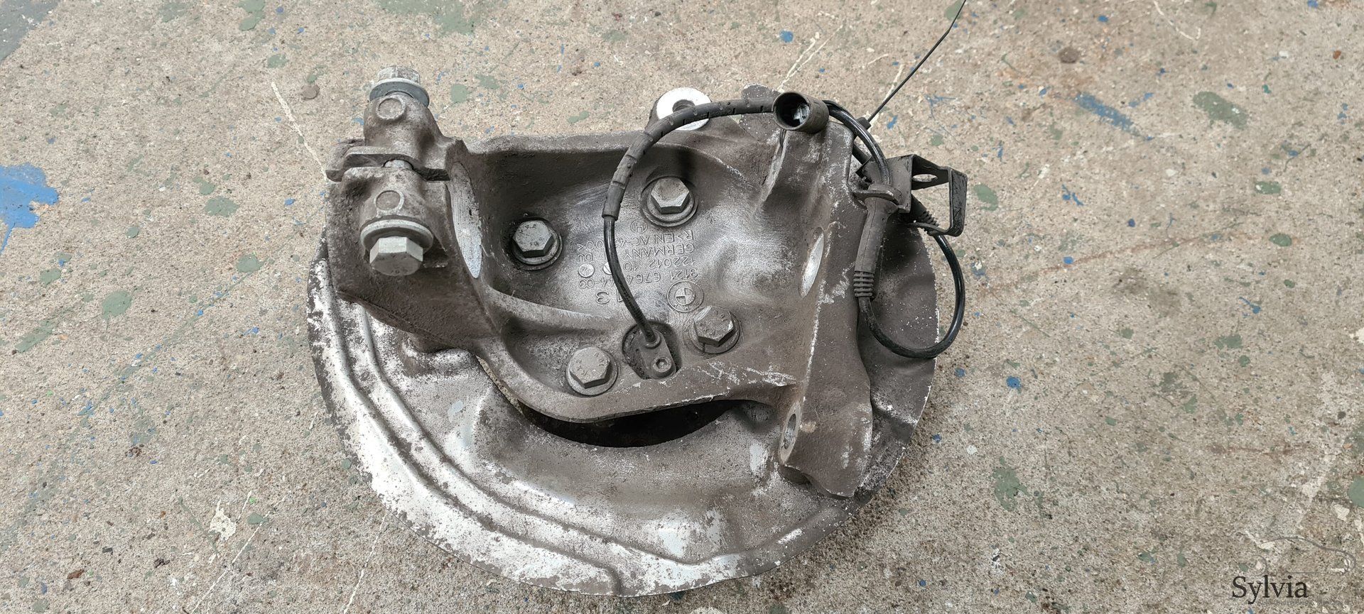 Fusee rechtsvoor BMW 1 / 3 serie E81 E82 E87 E88 E90 E91 E92 E93 31216793924 31216764444 6793924 6764444 fusee and accessories usado en Menorca foto 4
