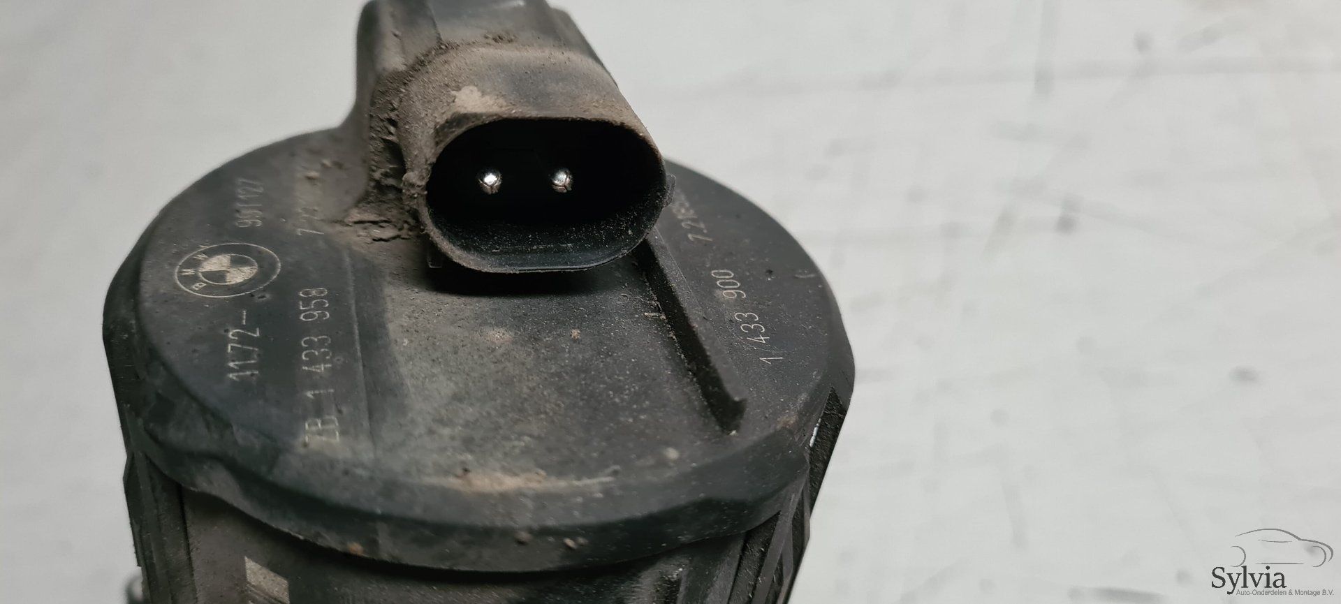 Luchtpomp escapegas BMW E39 E52 exhaust gas air pump usado en Menorca foto 6