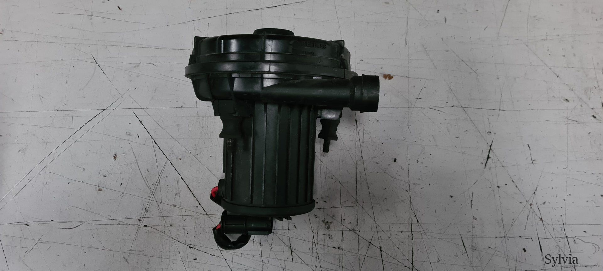 Luchtpomp escapegas BMW 5 / 6 serie E60 E61 E63 E64 11727527600 7527600 11727506210 7506210 exhaust gas air pump usado en Menorca