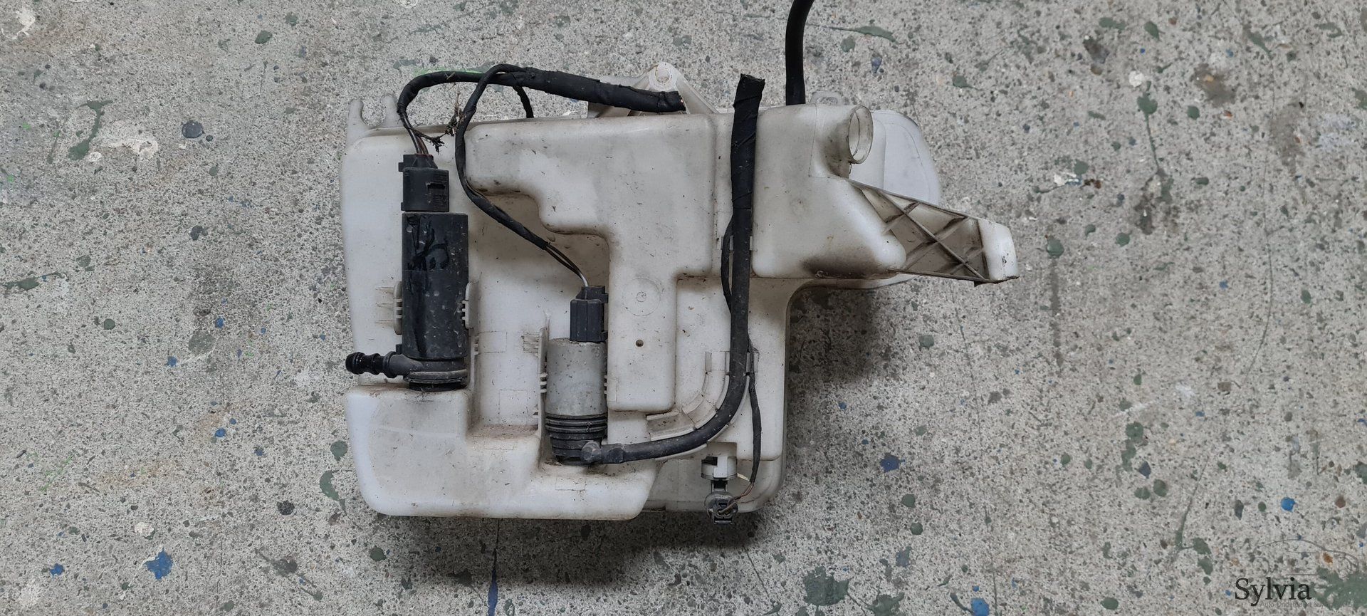Ruitensproeier reservoir , Sproeiertank BMW 5 serie E60 7179449 windshield washer tank sprinkler tank usado en Menorca