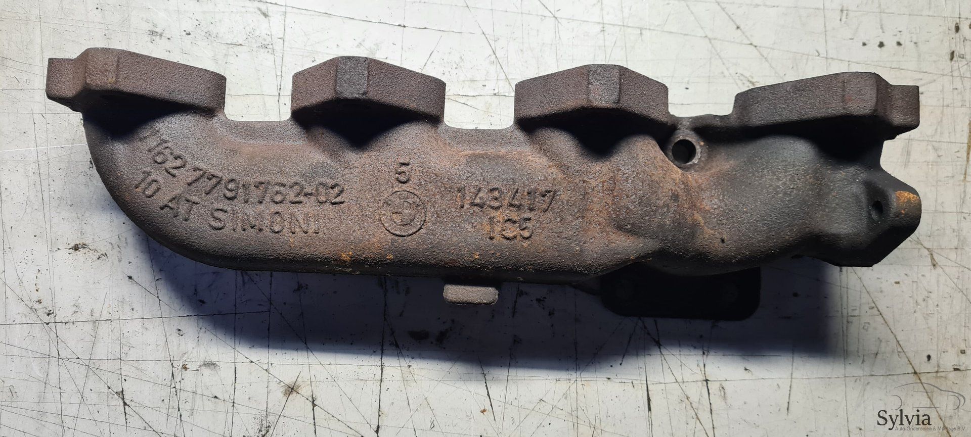 escapespruitstuk BMW M47N2 7791762 exhaust manifold usado en Menorca