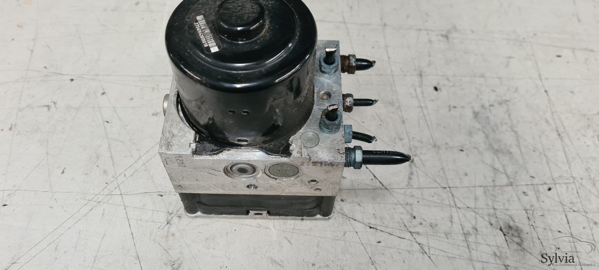ABS Pomp BMW X3 F25 X4 F26 6851086 / 6851087 abs pump usado en Menorca foto 4