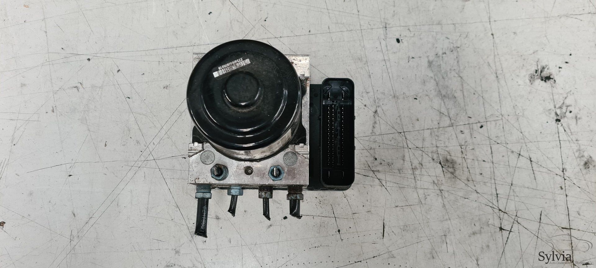ABS Pomp BMW X3 F25 X4 F26 6851086 / 6851087 abs pump usado en Menorca