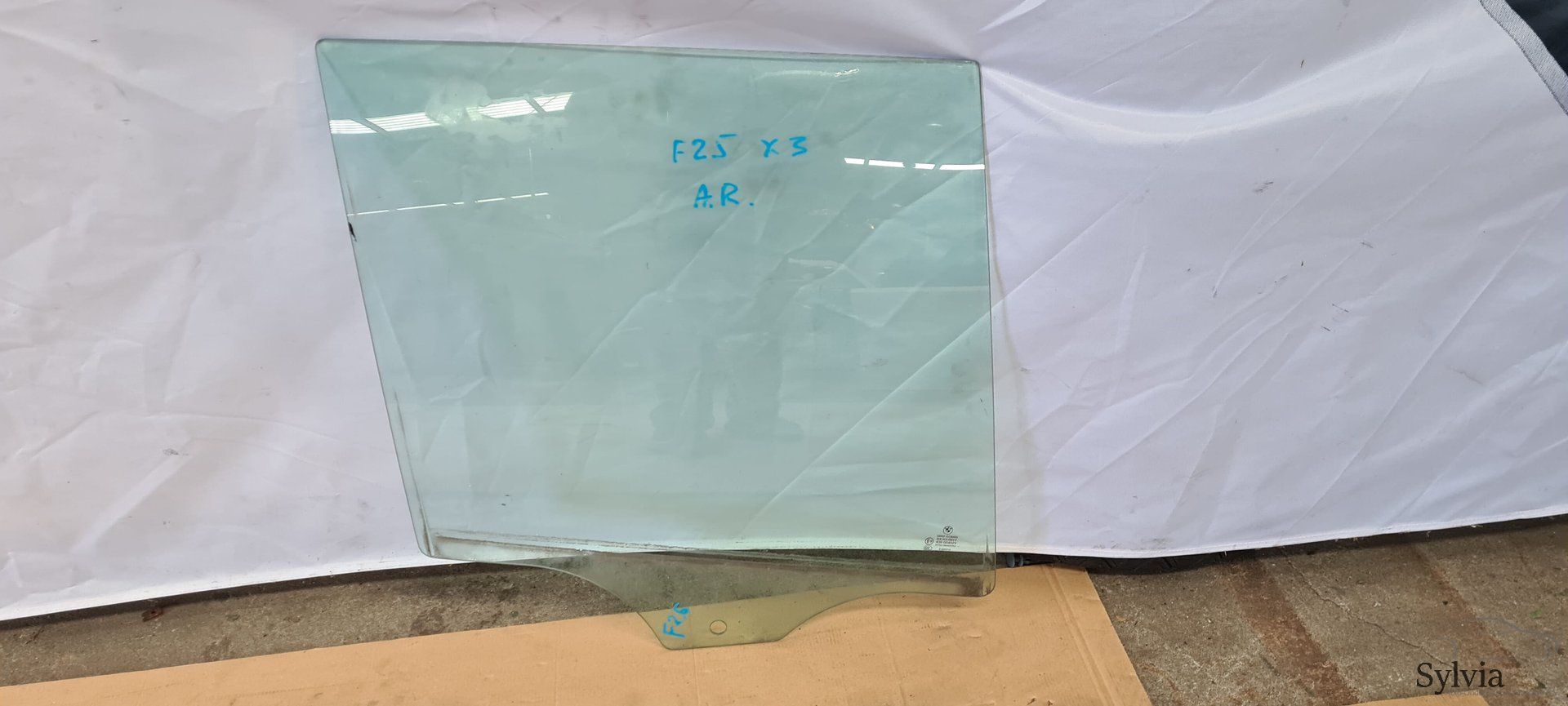 Zijruit raam achterdeur rechts BMW X3 F25 door window single usado en Menorca