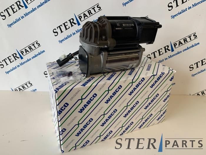 Compressor (vering) Mercedes C-Clase W205 A 0993200004 compressor air pump suspension usado en Menorca