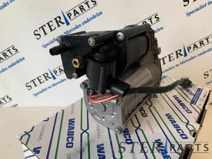 Compressor (vering) Mercedes C-Clase W205 A 0993200004 compressor air pump suspension usado en Menorca foto 5