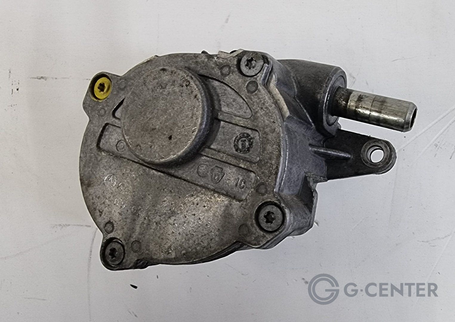 Mercedes Benz Vacuum Pump A6422300165 vacuum pump brake booster usado en Menorca foto 2
