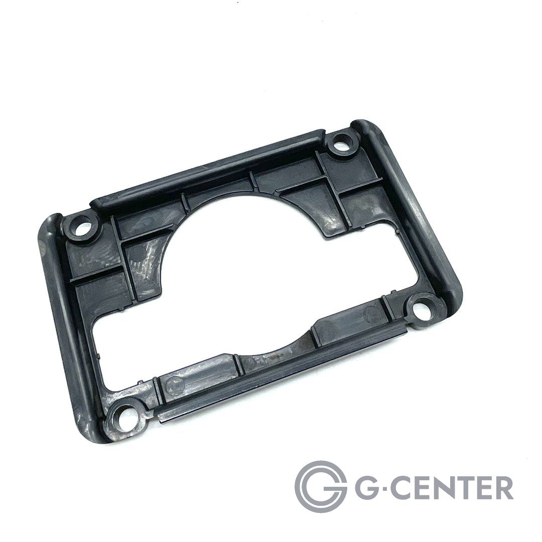 Mercedes-Benz G-Clase A4636803414 Houder centre console usado en Menorca